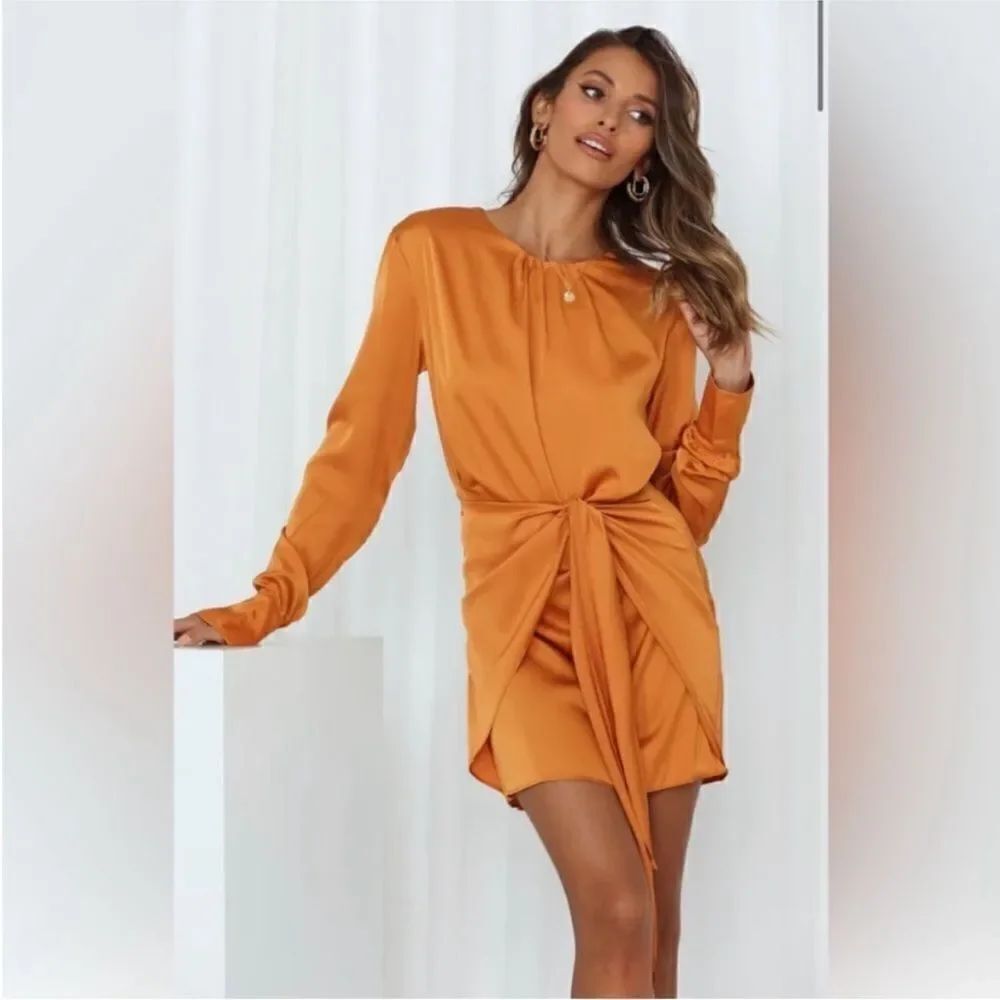 Hello Molly Vibrant Orange Long Sleeve Dress, US4
